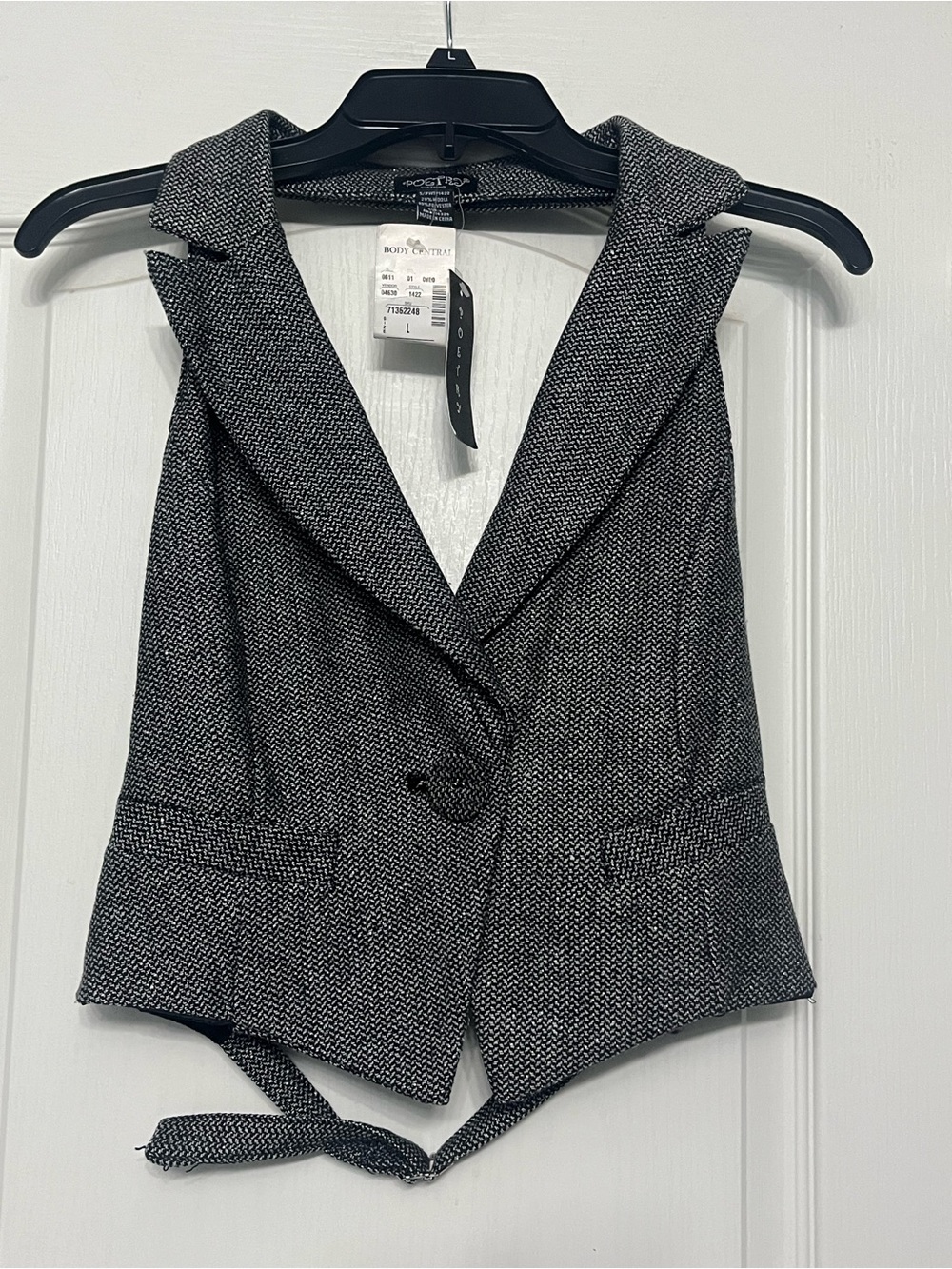 Poetry Women's Black and White Tweed Vest